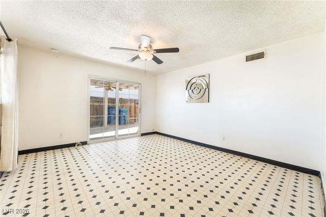 3091 Oxford Lane, Las Vegas, NV 89121