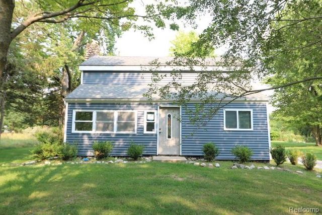 9900 Dartmouth Road, Clarkston, MI 48348