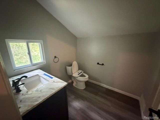 9900 Dartmouth Road, Clarkston, MI 48348