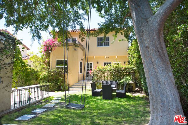 260 EL CAMINO Drive, Beverly Hills, CA 90212