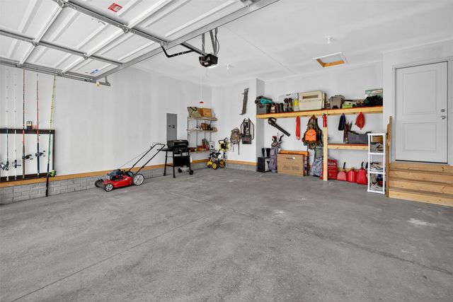 2812 Long Avenue, Van Meter, IA 50261