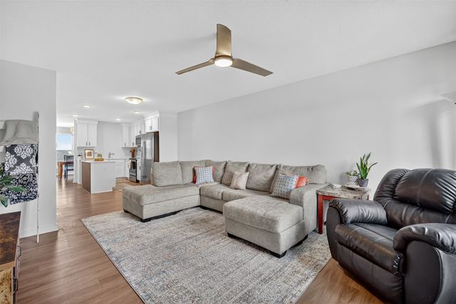 2812 Long Avenue, Van Meter, IA 50261