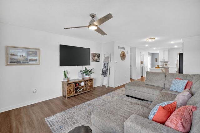 2812 Long Avenue, Van Meter, IA 50261