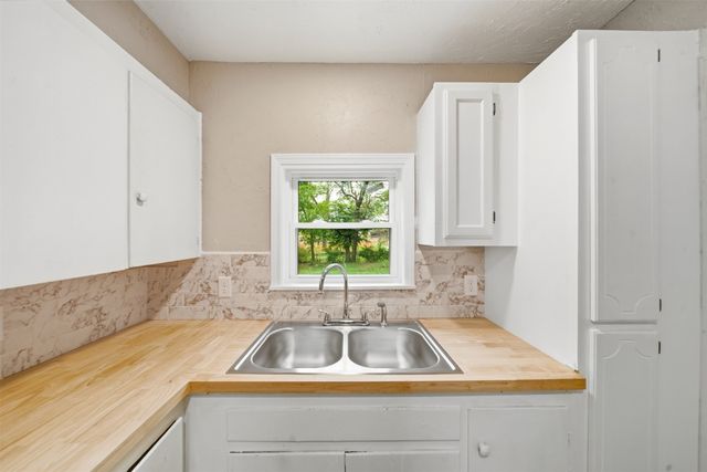 270 E 51st Place N, Tulsa, OK 74126