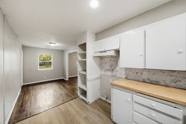 270 E 51st Place N, Tulsa, OK 74126