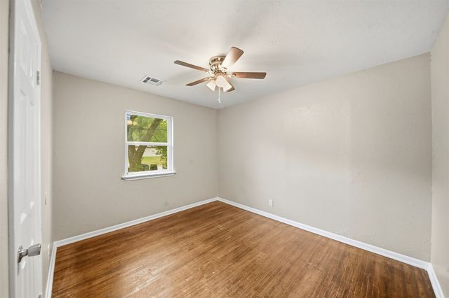 270 E 51st Place N, Tulsa, OK 74126
