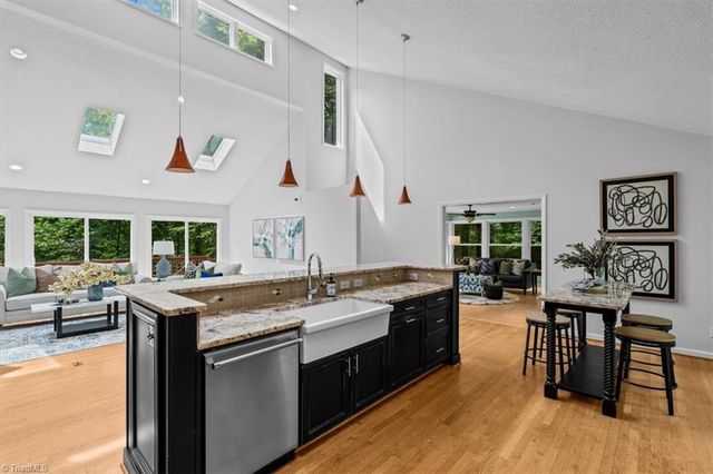2725 Stable Hill Trail, Kernersville, NC 27284