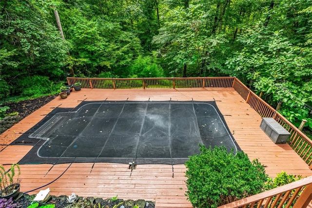 2725 Stable Hill Trail, Kernersville, NC 27284