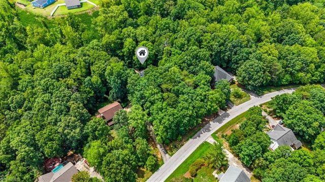 2725 Stable Hill Trail, Kernersville, NC 27284