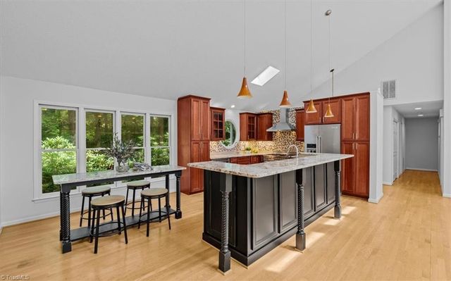 2725 Stable Hill Trail, Kernersville, NC 27284