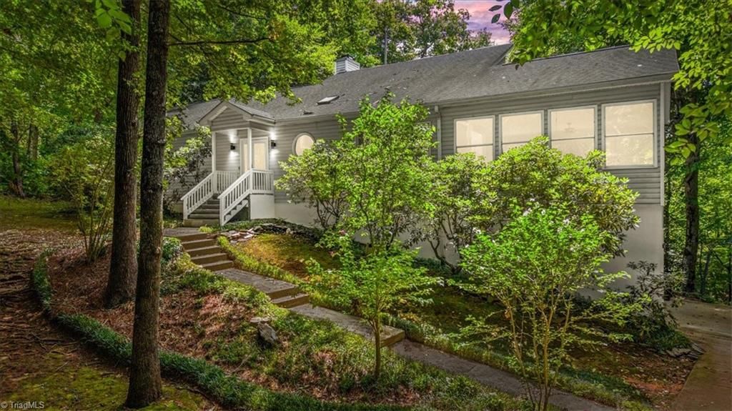 2725 Stable Hill Trail, Kernersville, NC 27284