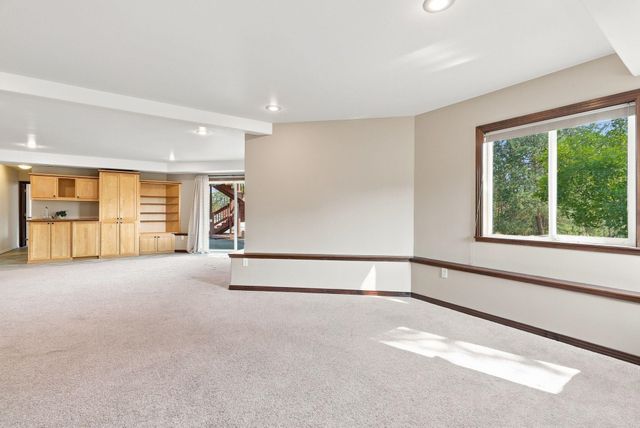 6210 E Lincoln Ln, Spokane, WA 99217