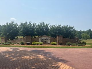 61 Anchor Way, Jamestown, KY 42629