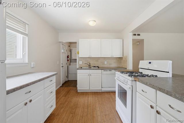 15509 Wakenden, Redford, MI 48239