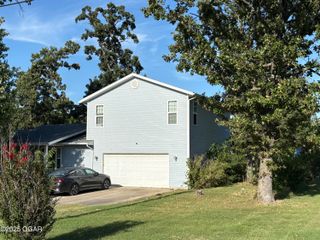 1811 S Amie Lane, Joplin, MO 64801
