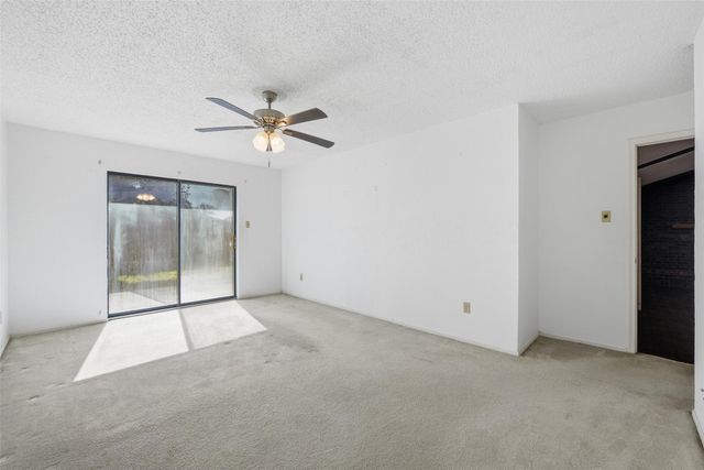 2212 Benbrook Drive, Carrollton, TX 75007