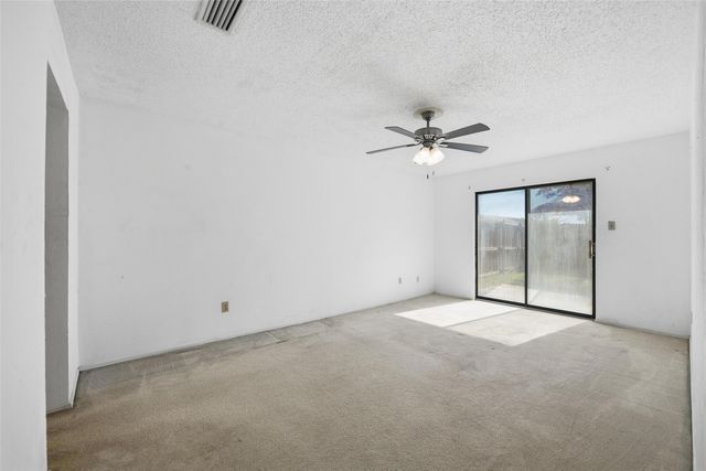 2212 Benbrook Drive, Carrollton, TX 75007