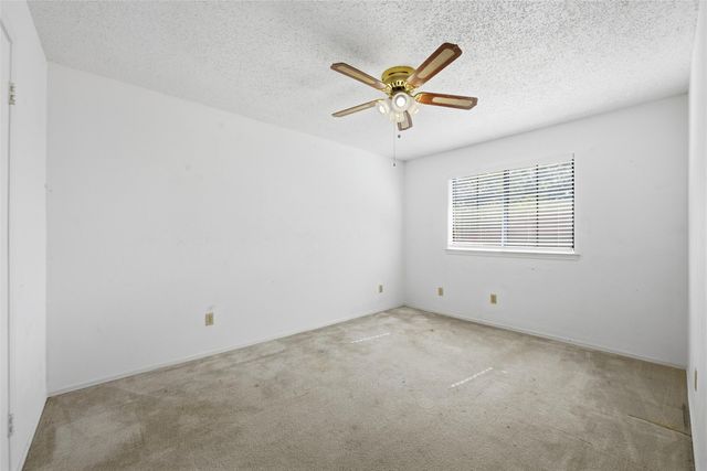 2212 Benbrook Drive, Carrollton, TX 75007