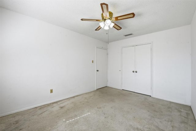 2212 Benbrook Drive, Carrollton, TX 75007