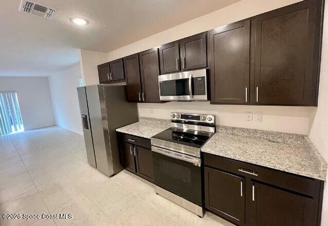 450 Hazel Street, Sebastian, FL 32958