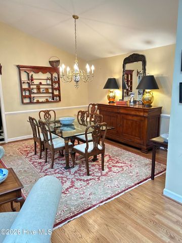 160 Hunter Trail, Southern Pines, NC 28387