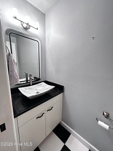 160 Hunter Trail, Southern Pines, NC 28387