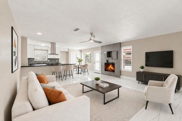 1023 Twinbrooke Drive, Houston, TX 77088