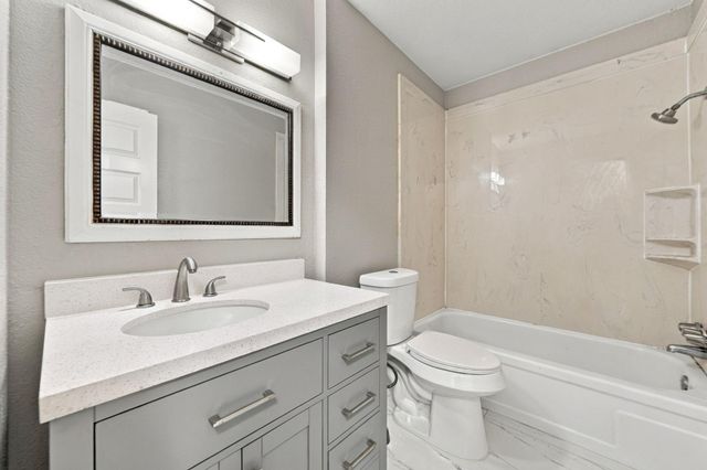 1023 Twinbrooke Drive, Houston, TX 77088