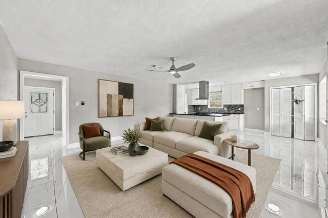 1023 Twinbrooke Drive, Houston, TX 77088