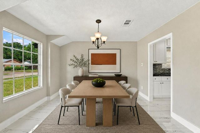 1023 Twinbrooke Drive, Houston, TX 77088