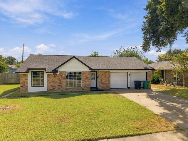 1023 Twinbrooke Drive, Houston, TX 77088