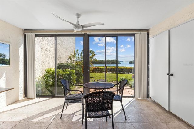1520 PELICAN POINT DRIVE 155, Sarasota, FL 34231