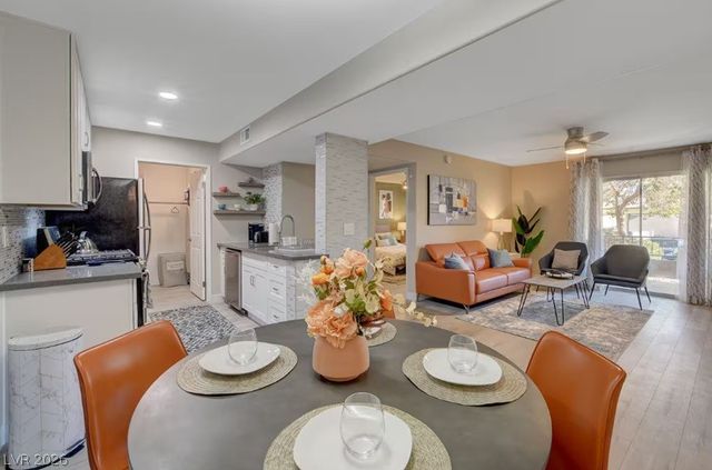 7885 West Flamingo Road 1156, Las Vegas, NV 89147