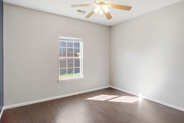 1806 GYPSY MOTH DR, Columbia, MO 65202