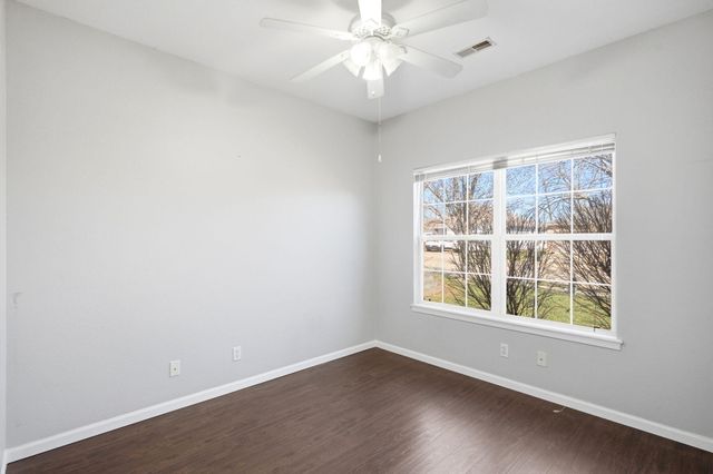 1806 GYPSY MOTH DR, Columbia, MO 65202