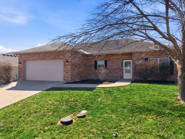 1806 GYPSY MOTH DR, Columbia, MO 65202