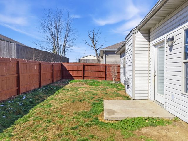 1806 GYPSY MOTH DR, Columbia, MO 65202