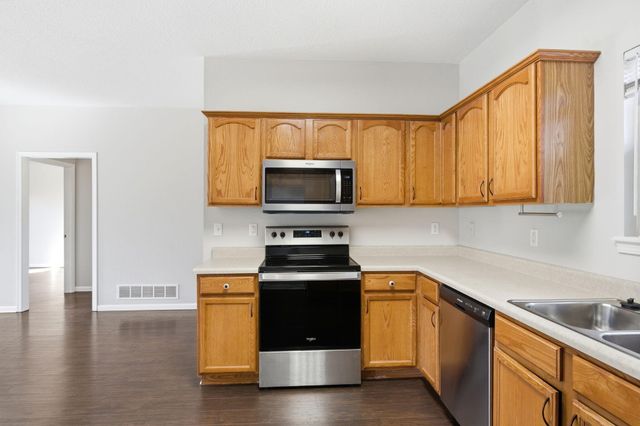 1806 GYPSY MOTH DR, Columbia, MO 65202