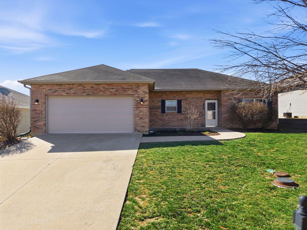 1806 GYPSY MOTH DR, Columbia, MO 65202
