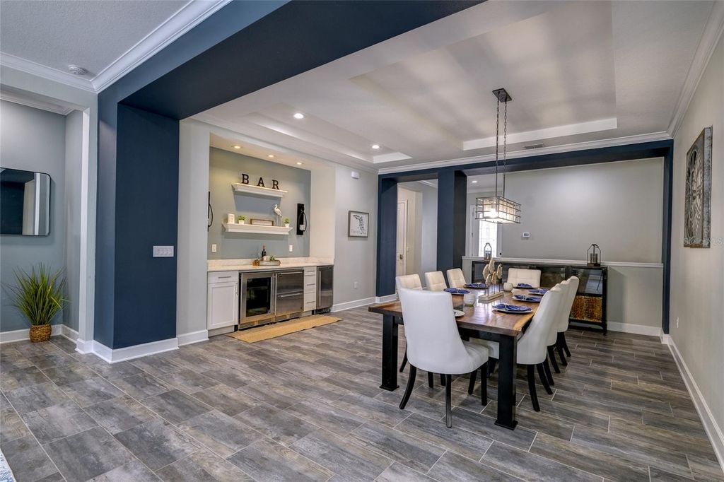 Image 14 of property listing at 747 116TH COURT NE, Bradenton, FL 34212