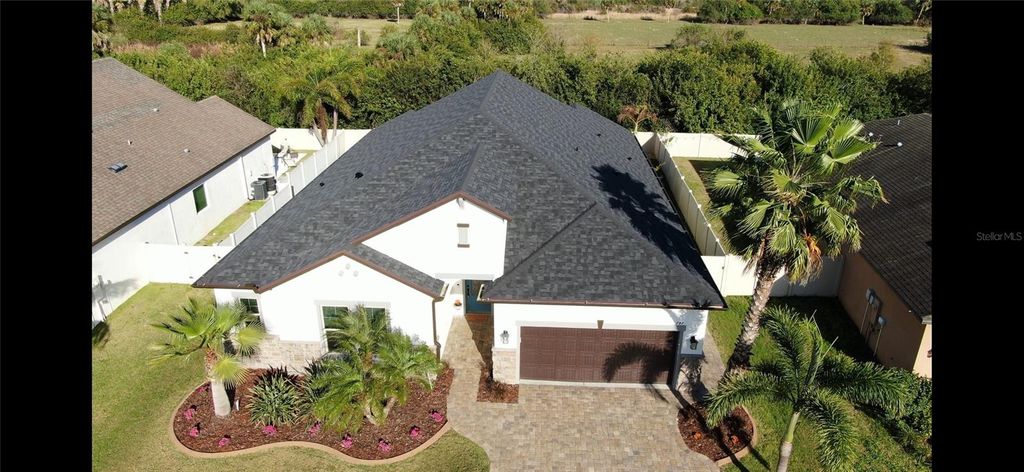 Image 3 of property listing at 747 116TH COURT NE, Bradenton, FL 34212