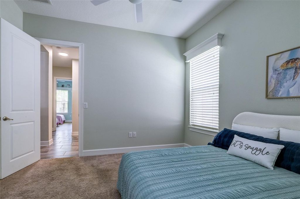 Image 40 of property listing at 747 116TH COURT NE, Bradenton, FL 34212