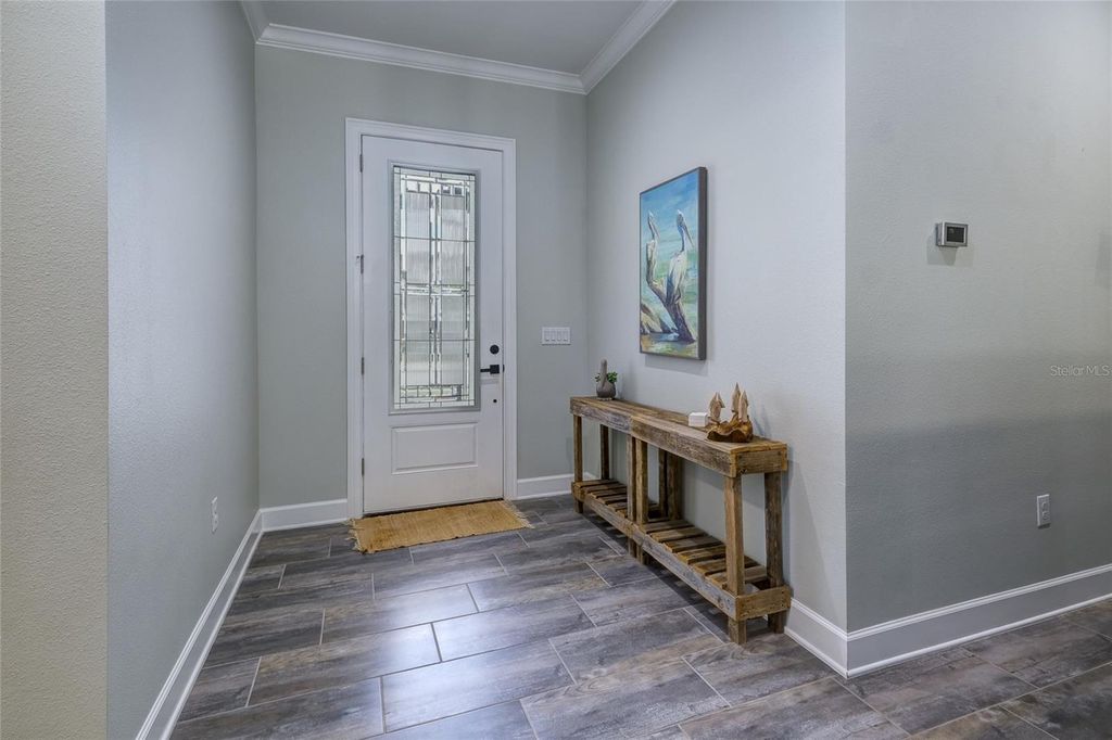 Image 5 of property listing at 747 116TH COURT NE, Bradenton, FL 34212