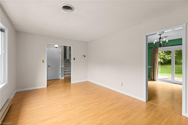 101 Asheview Court, King, NC 27021