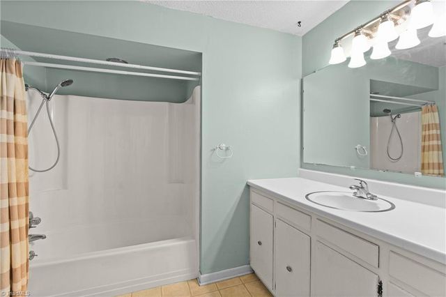 101 Asheview Court, King, NC 27021