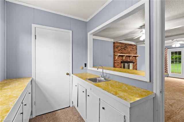 101 Asheview Court, King, NC 27021