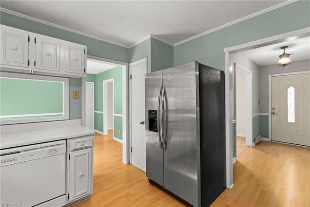101 Asheview Court, King, NC 27021