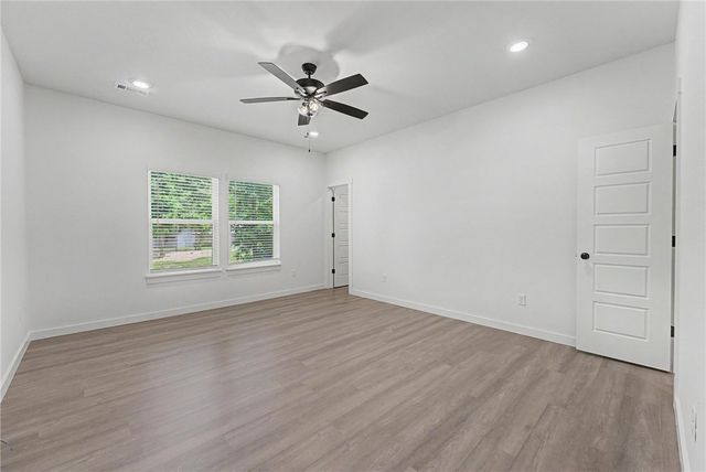 3 Runnymede Circle, Bella Vista, AR 72715