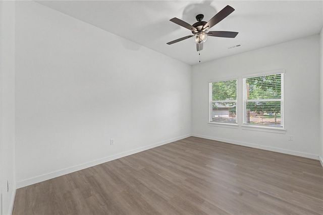 3 Runnymede Circle, Bella Vista, AR 72715