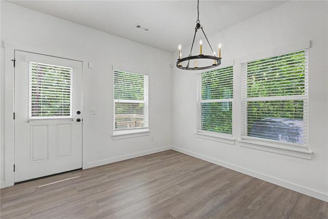 3 Runnymede Circle, Bella Vista, AR 72715